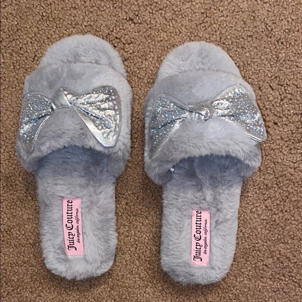 Juicy Couture Gray Fuzzy Slippers with Silver Bow